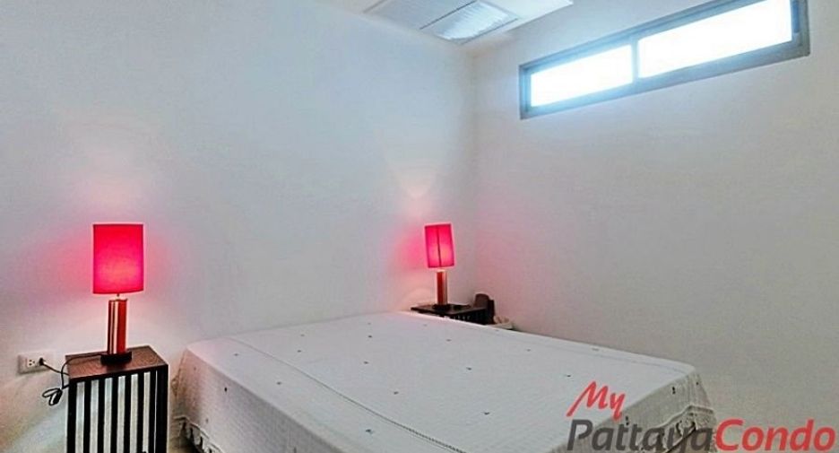 For rent 2 bedrooms condo in Bang Lamung, Chonburi