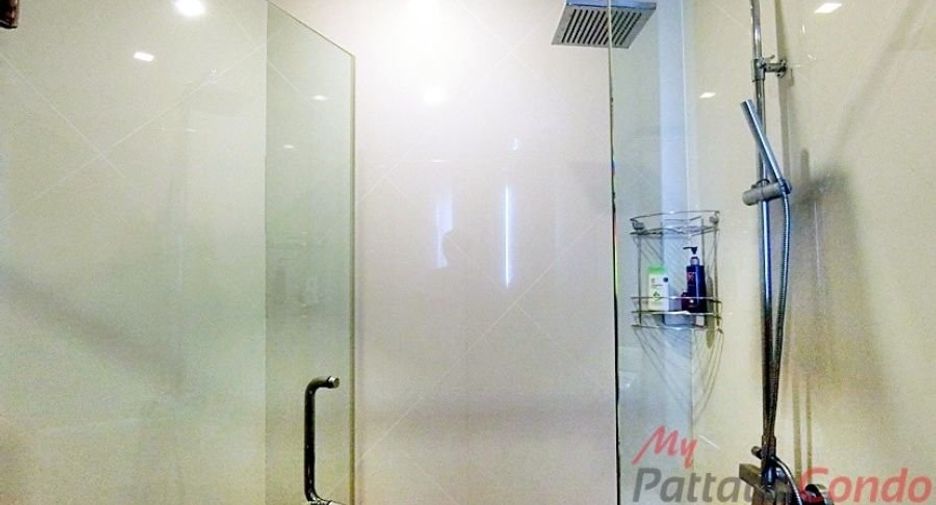 For rent 2 bedrooms condo in Bang Lamung, Chonburi