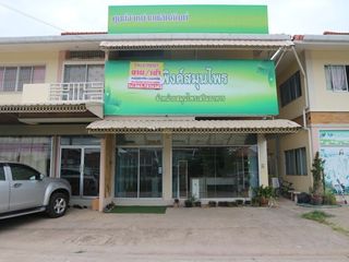 出售 2 卧室 商业空间 在 Hang Dong, Chiang Mai