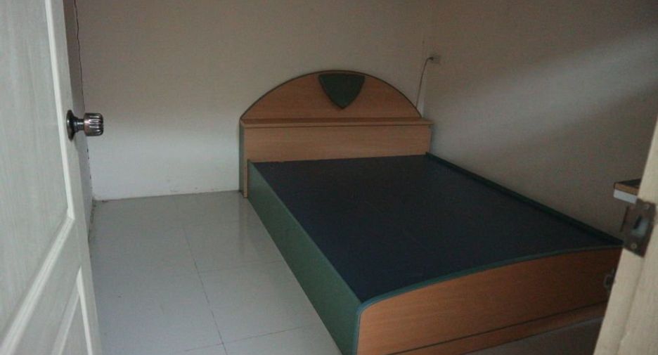 Local comercial en venta de 2 habitaciones en Hang Dong, Chiang Mai
