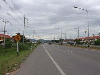 出售 2 卧室 商业空间 在 Hang Dong, Chiang Mai