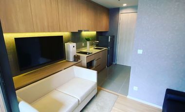 For sale 1 bed condo in Phaya Thai, Bangkok
