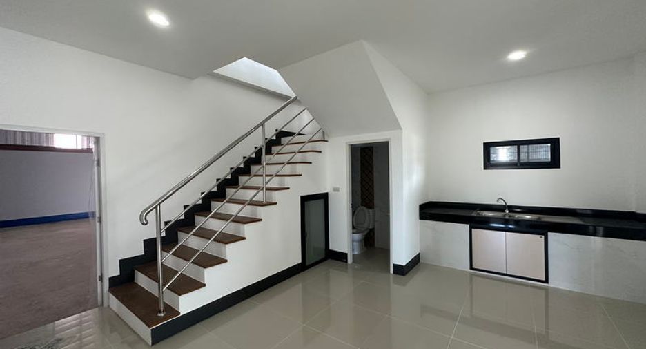 For rent and for sale warehouse in Sai Noi, Nonthaburi