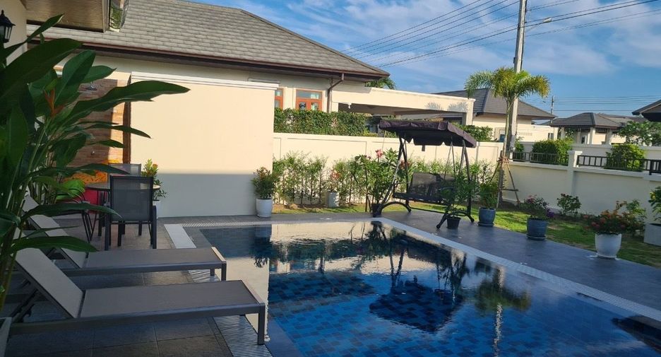 For rent 3 Beds villa in Cha Am, Phetchaburi