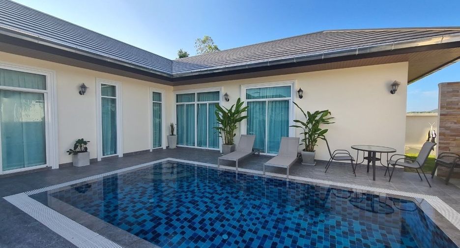 For rent 3 Beds villa in Cha Am, Phetchaburi