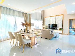For sale 4 bed villa in Bang Lamung, Chonburi