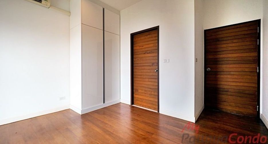 Wohnung zum Kauf mit 2 Zimmer in Bang Lamung, Chonburi