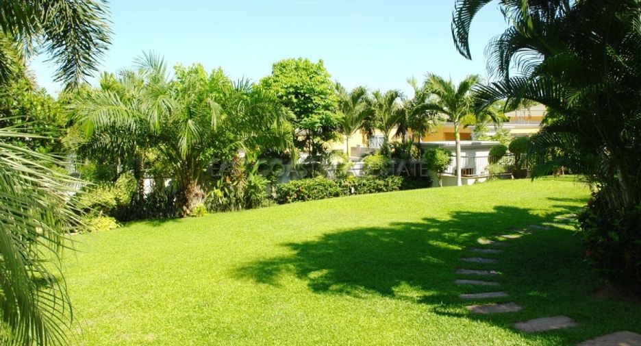 For sale 5 ベッドルーム house in Bang Lamung, Chonburi