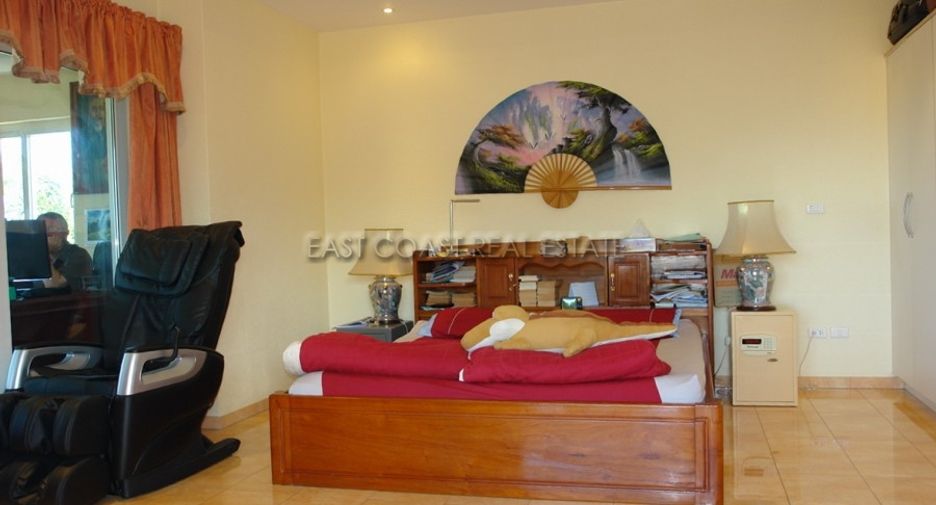 For sale 5 ベッドルーム house in Bang Lamung, Chonburi