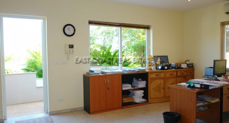 For sale 5 ベッドルーム house in Bang Lamung, Chonburi