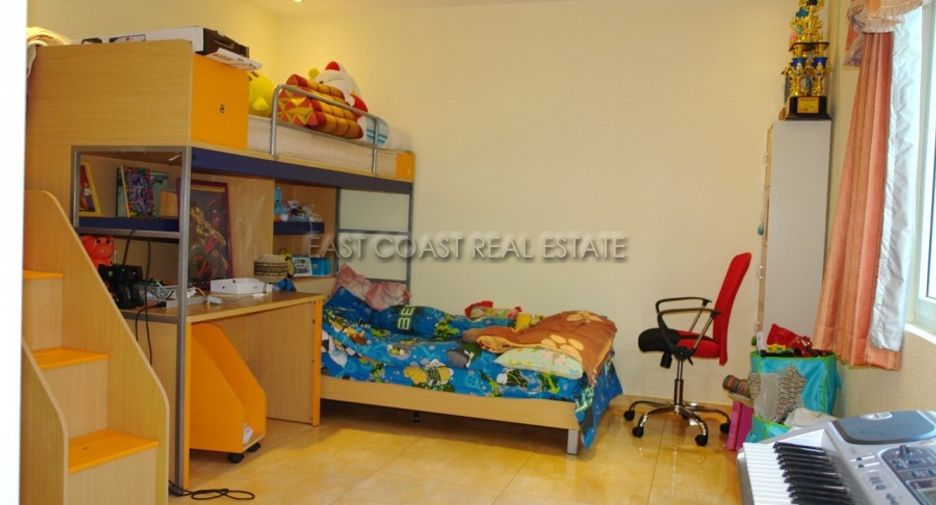 For sale 5 ベッドルーム house in Bang Lamung, Chonburi