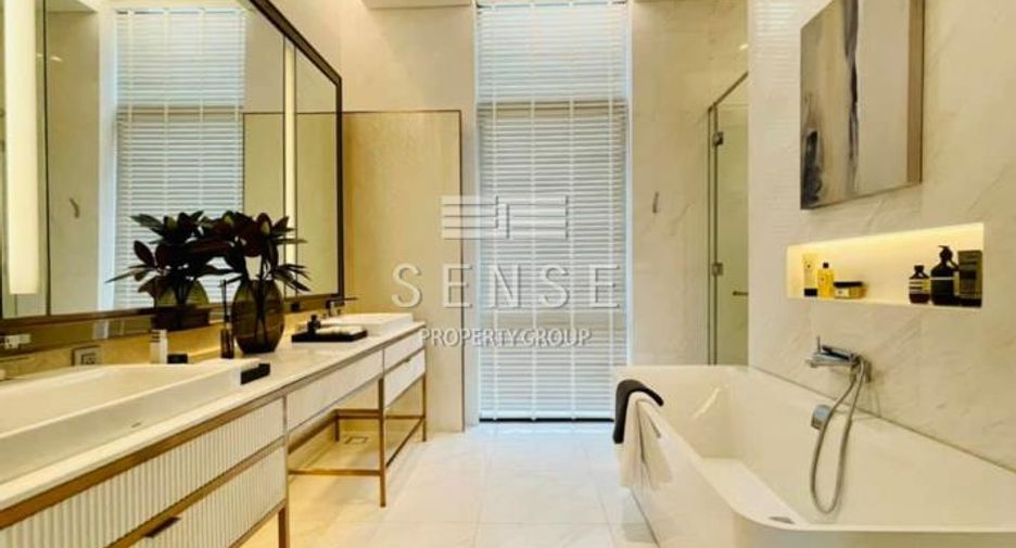 Condo en venta de 3 habitaciones en Pathum Wan, Bangkok
