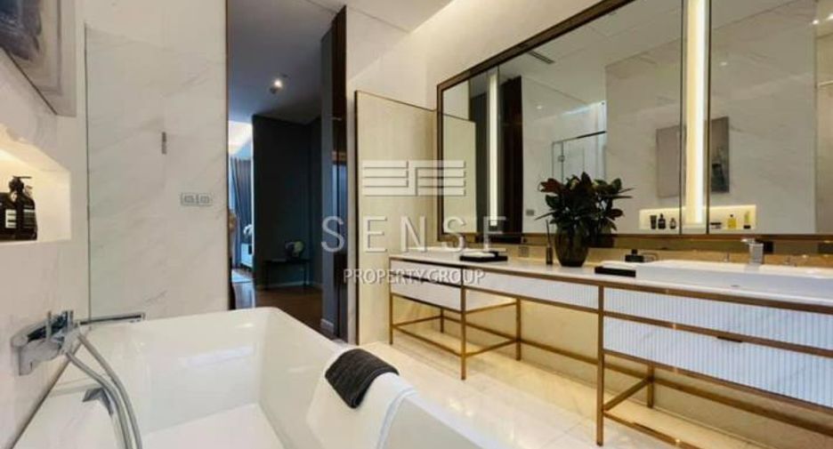 Condo en venta de 3 habitaciones en Pathum Wan, Bangkok
