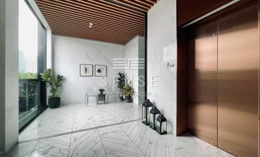 For sale 3 Beds condo in Pathum Wan, Bangkok