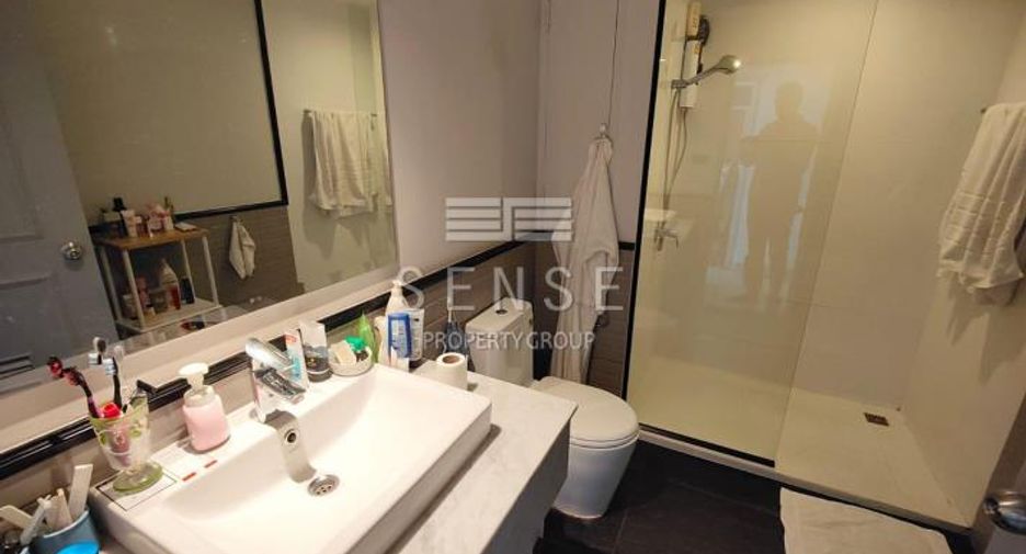 For sale and for rent 3 bedrooms condo in Watthana, Bangkok