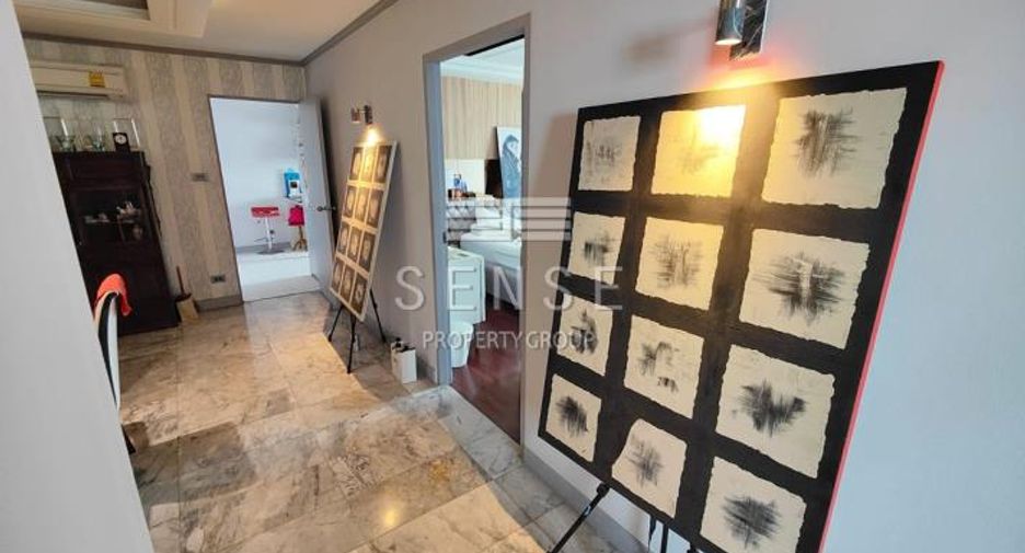 For sale and for rent 3 bedrooms condo in Watthana, Bangkok