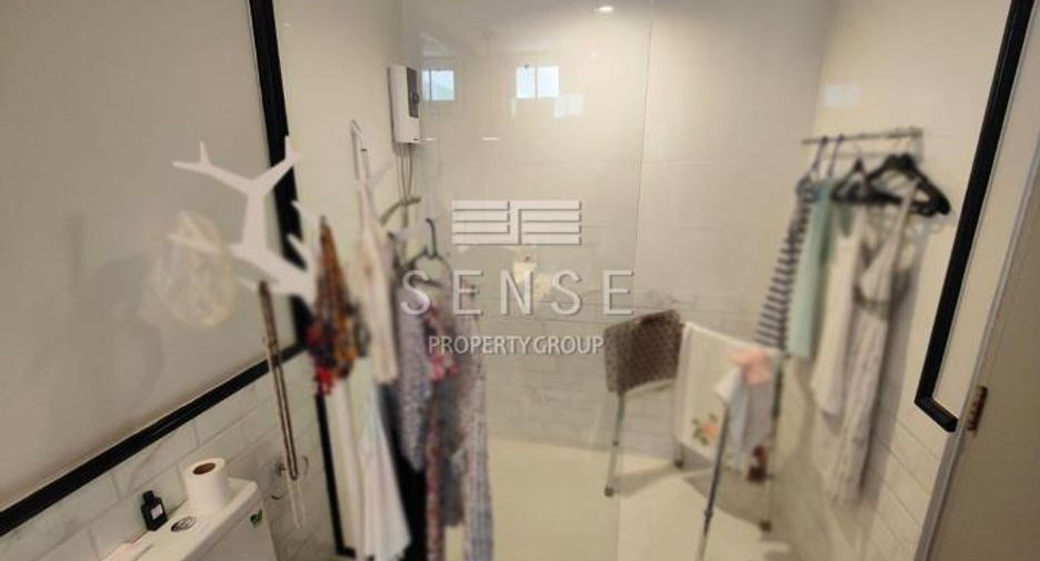 For sale and for rent 3 bedrooms condo in Watthana, Bangkok
