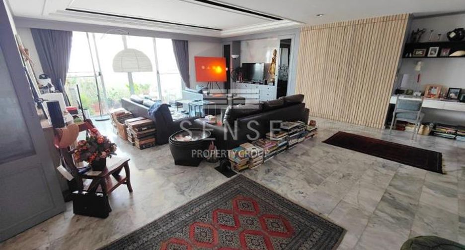 For sale and for rent 3 bedrooms condo in Watthana, Bangkok