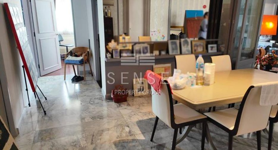 For sale and for rent 3 bedrooms condo in Watthana, Bangkok