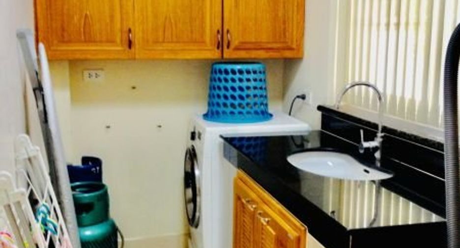 For rent 2 bedrooms house in Bang Lamung, Chonburi