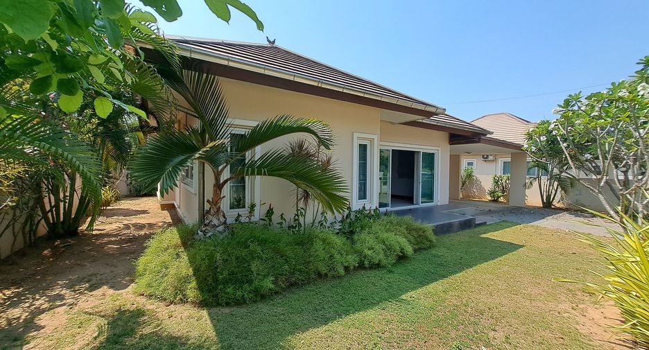 For sale 3 bed house in Pran Buri, Prachuap Khiri Khan | Hipflat