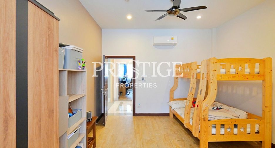 À vendre et à louer 6 chambres maison à Bang Lamung, Chonburi