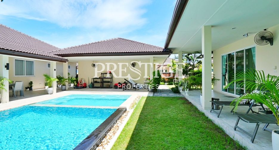 À vendre et à louer 6 chambres maison à Bang Lamung, Chonburi