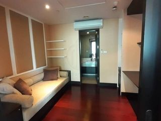 À louer 4 chambres condo à Pathum Wan, Bangkok