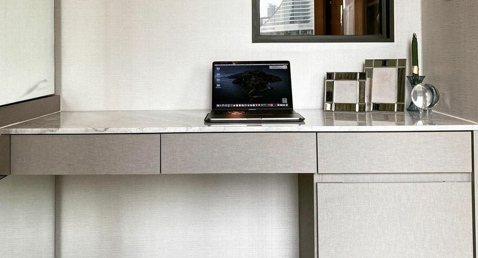 For rent 1 bed condo in Pathum Wan, Bangkok