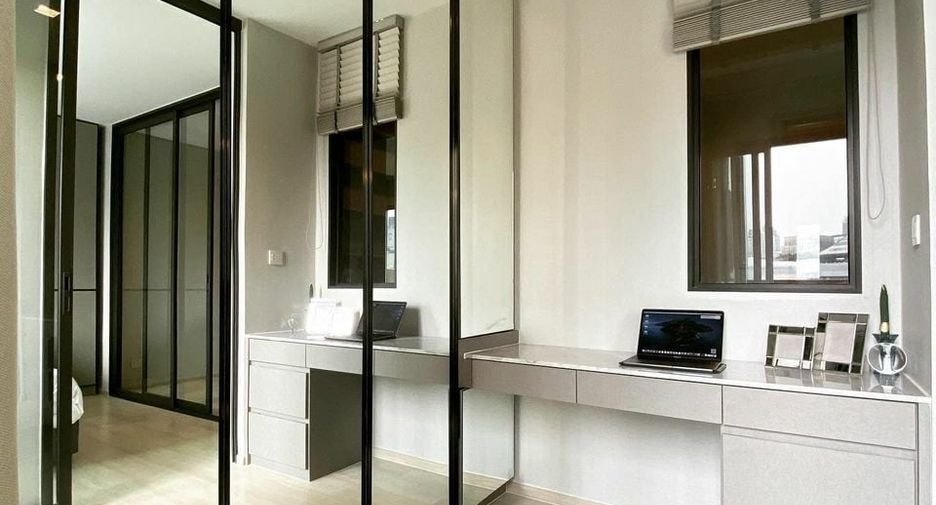 For rent 1 bed condo in Pathum Wan, Bangkok