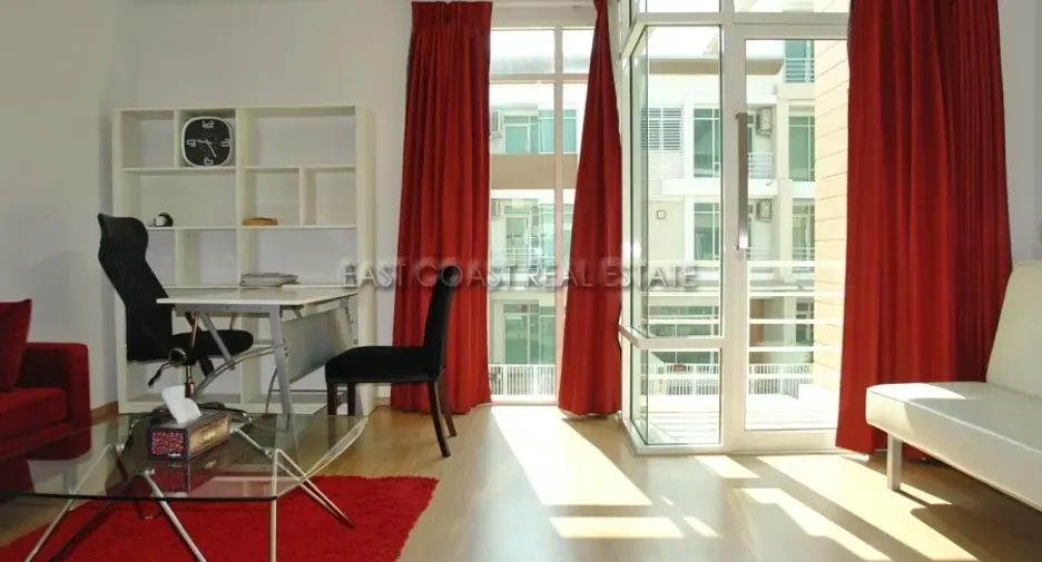 Продажа 3 спальни дом в Йомтиен, Паттайя