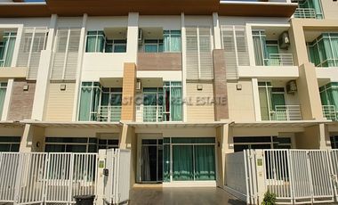 出售 3 卧室 独立屋 在 Bang Lamung, Chon Buri