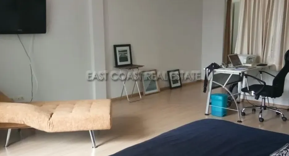 Продажа 3 спальни дом в Йомтиен, Паттайя