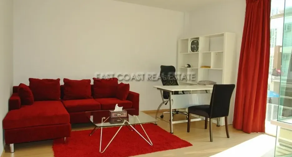 Продажа 3 спальни дом в Йомтиен, Паттайя