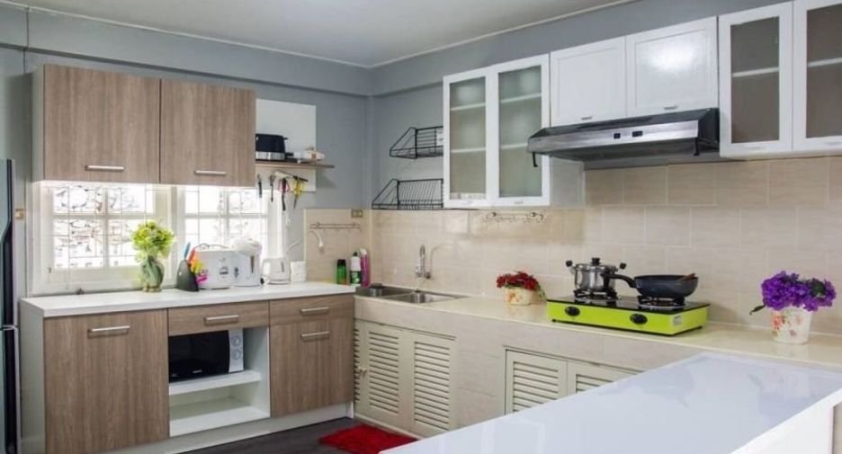 For rent 5 ベッドルーム house in Bang Lamung, Chonburi