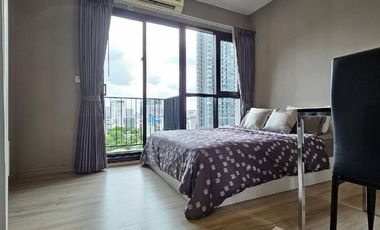 For sale studio condo in Huai Khwang, Bangkok