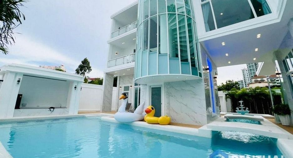 For rent and for sale 6 bed villa in Pratumnak, Pattaya