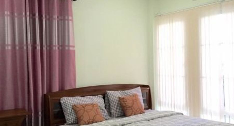 À louer et à vendre 5 chambres maison à Bang Lamung, Chonburi