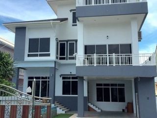 For rent and for sale 5 bedrooms house in Bang Lamung, Chonburi