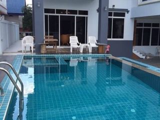 For rent and for sale 5 bedrooms house in Bang Lamung, Chonburi