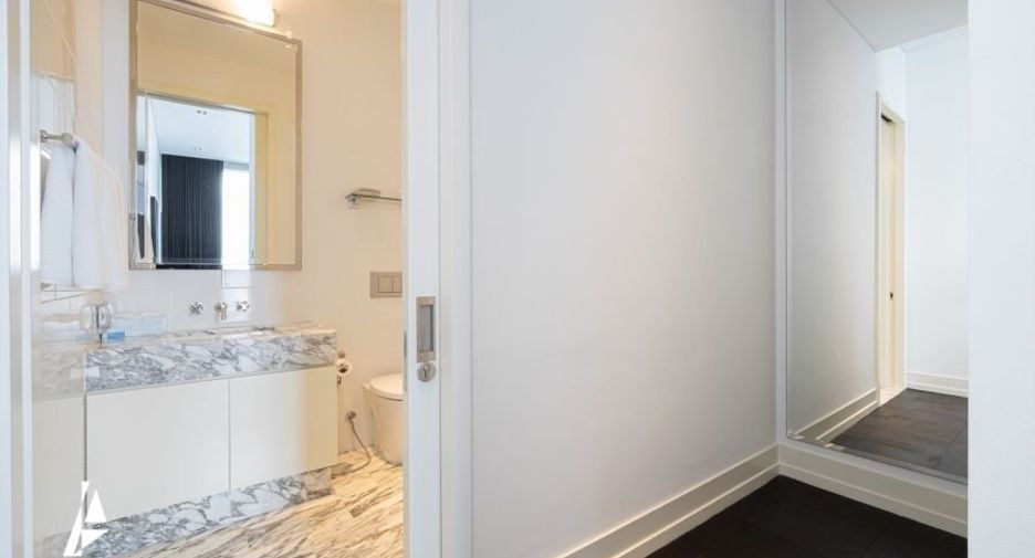 Wohnung zum Kauf mit 2 Zimmer in Sathon, Bangkok