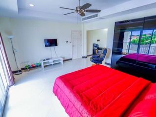 For rent and for sale 10 bed villa in Sattahip, Chonburi