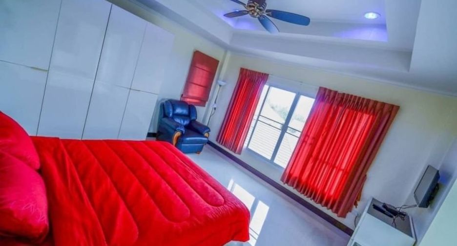 For rent and for sale 10 bedrooms villa in Sattahip, Chonburi