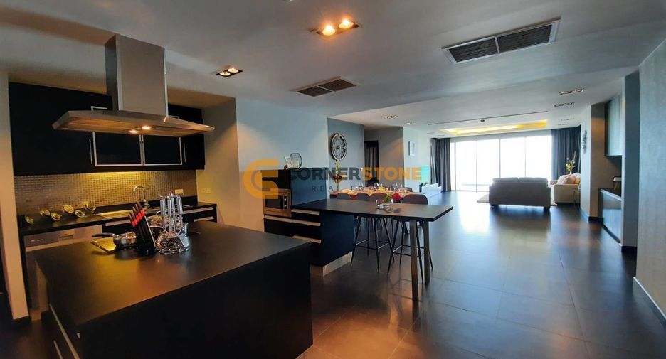 For rent and for sale 3 bedrooms condo in Jomtien, Pattaya