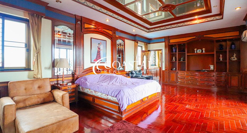 For sale 5 Beds house in Central Pattaya, Pattaya