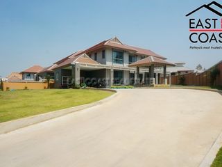 Haus zur Miete mit 4 Zimmer in Bang Lamung, Chonburi