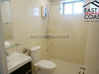 Haus zur Miete mit 4 Zimmer in Bang Lamung, Chonburi