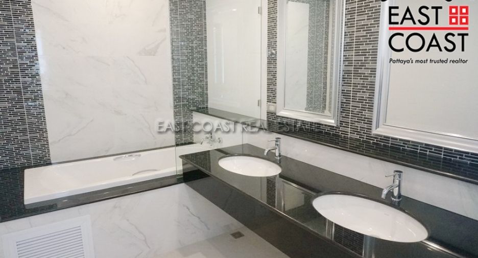 Haus zur Miete mit 4 Zimmer in Bang Lamung, Chonburi