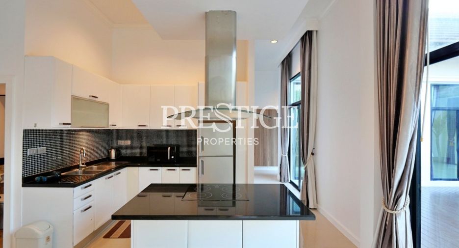 For sale そして for rent 4 ベッドルーム house in East Pattaya, Pattaya