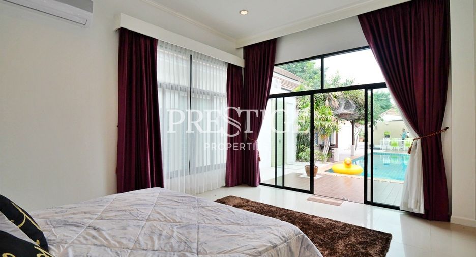 For sale そして for rent 4 ベッドルーム house in East Pattaya, Pattaya